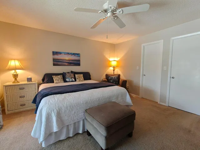 Unit 3-311 photo 29