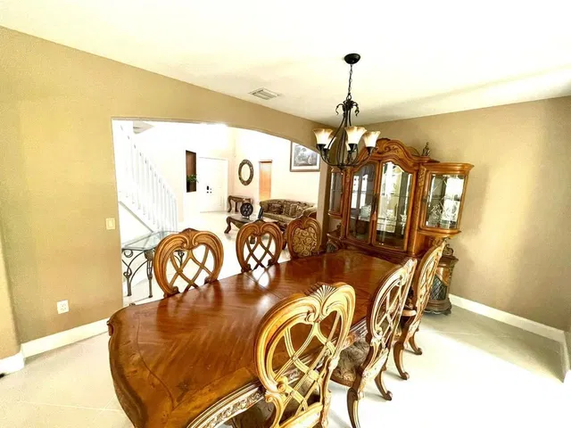Residence photo 6