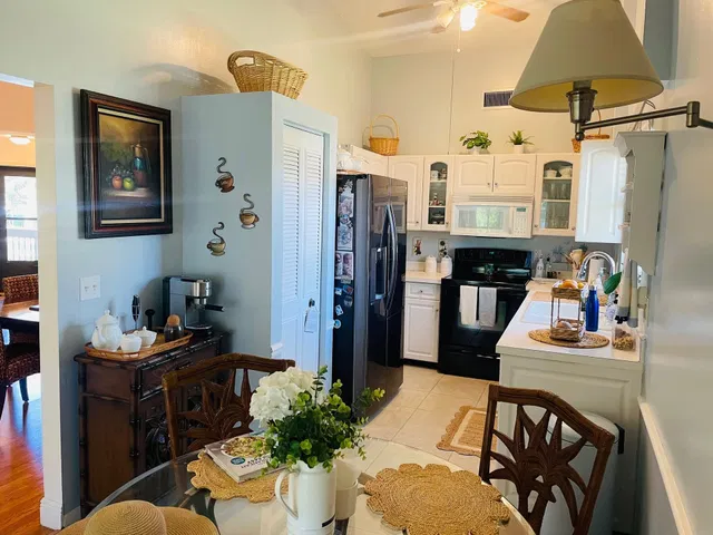 Unit 3204 photo 11