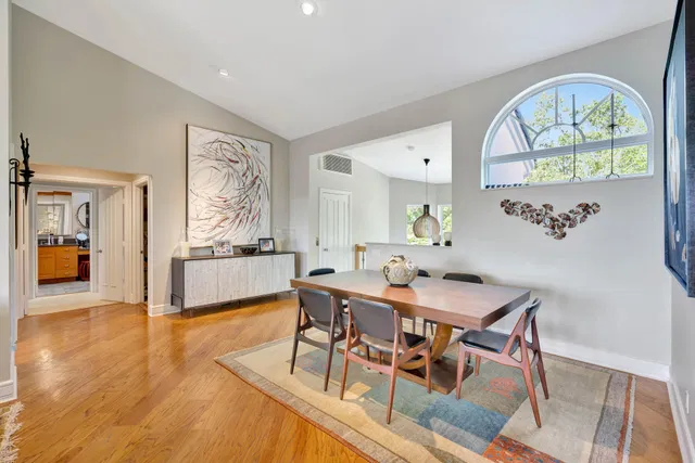 Admirals Cove Residence photo 6