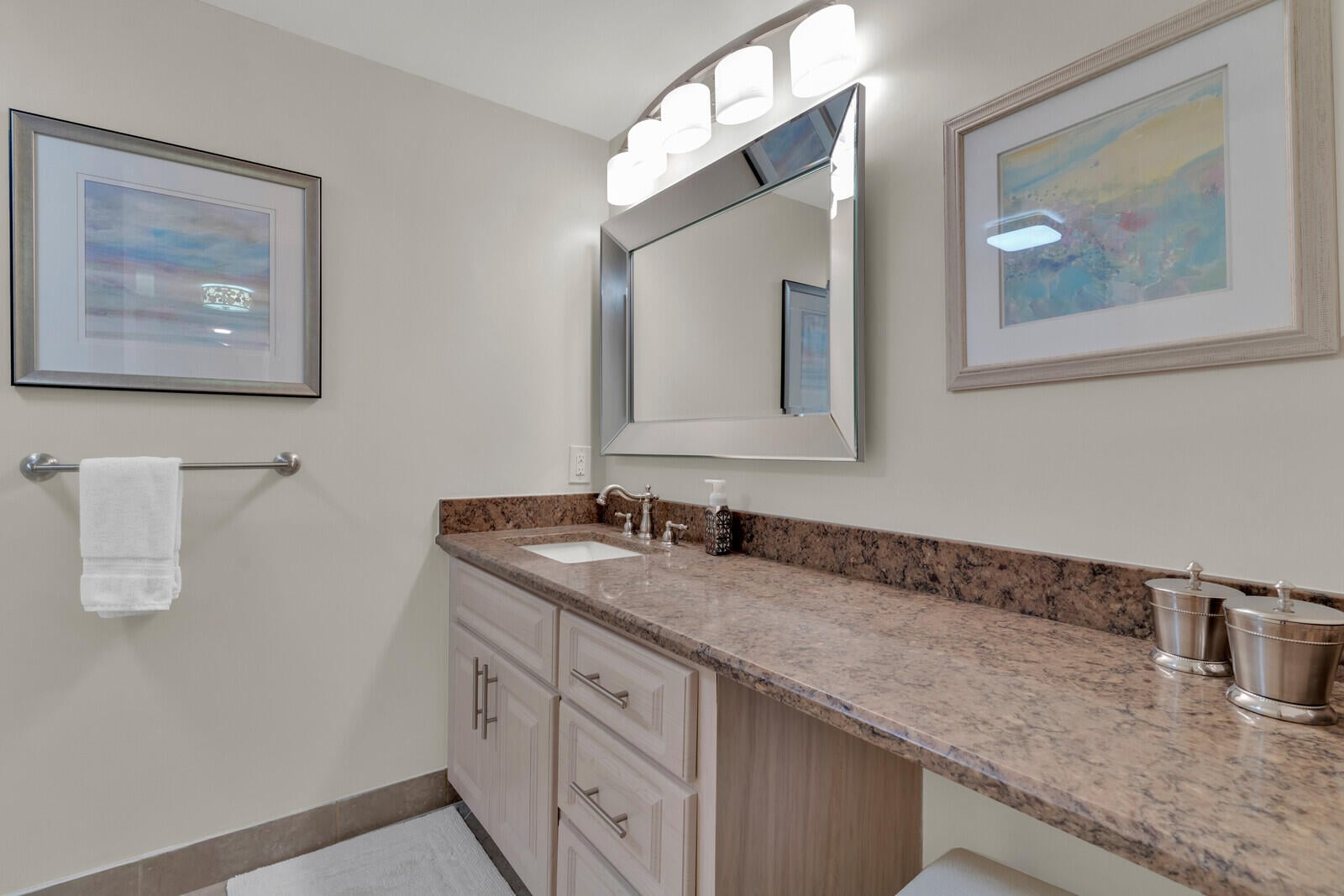  Unit 4070 photo 16