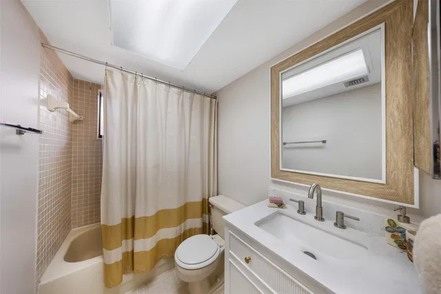  Unit 317 photo 11