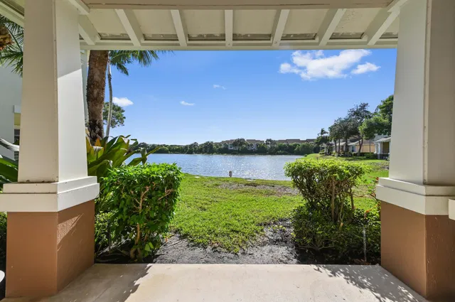 Cityside West Palm Beach Unit 1 photo 2