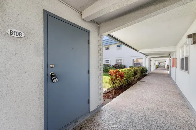 Residence photo 3