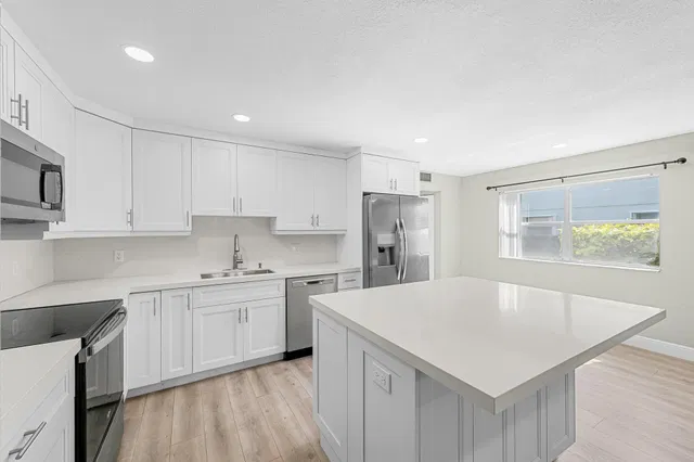 Residence photo 14