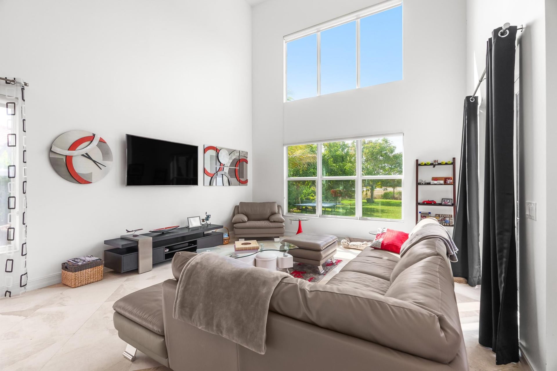 Residence photo 17