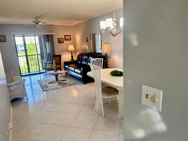  Unit 205 photo 6