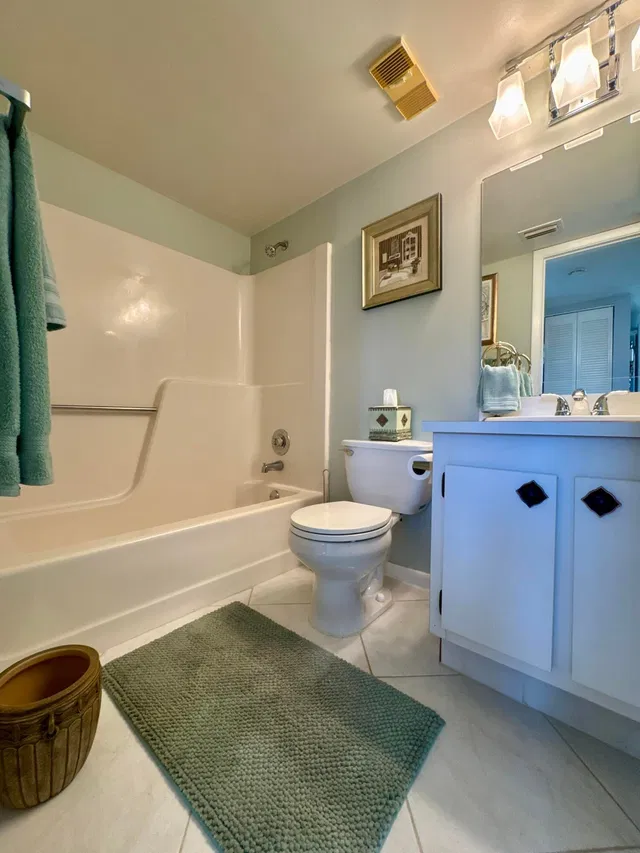  Unit 205 photo 27