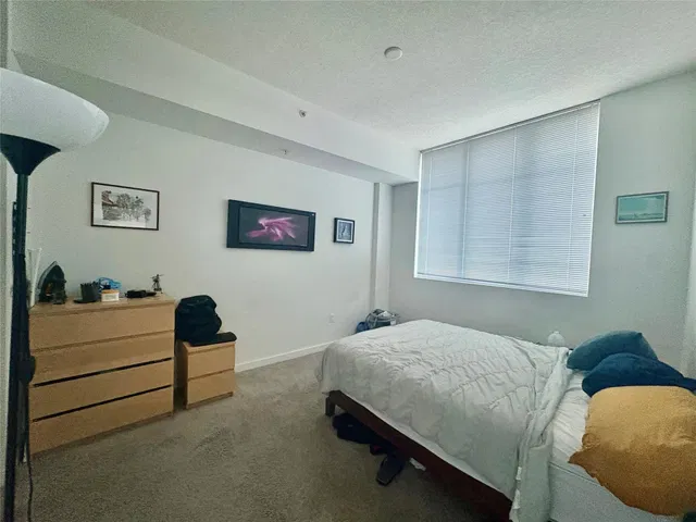 The Edge Unit 906 photo 11