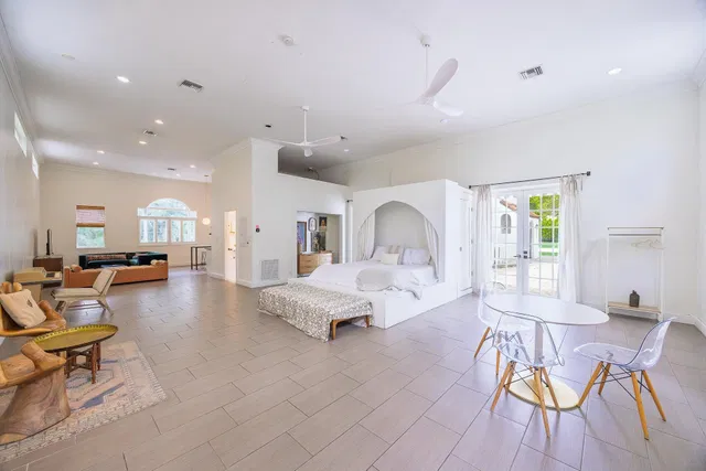 West Palm Beach Residence photo 6