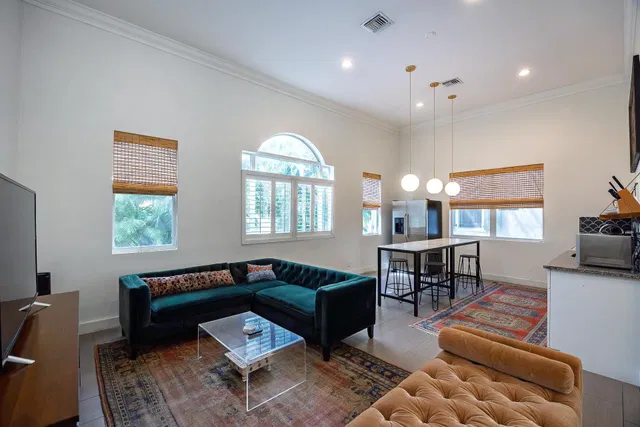 West Palm Beach Residence photo 25