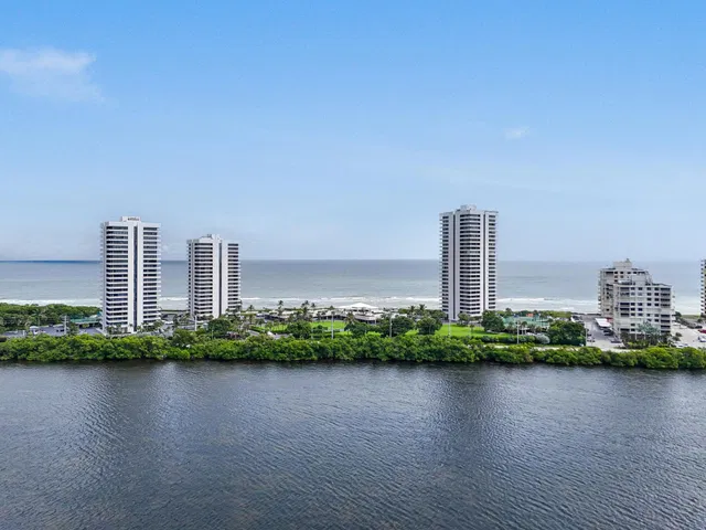 Water Glades Unit 17b photo 39