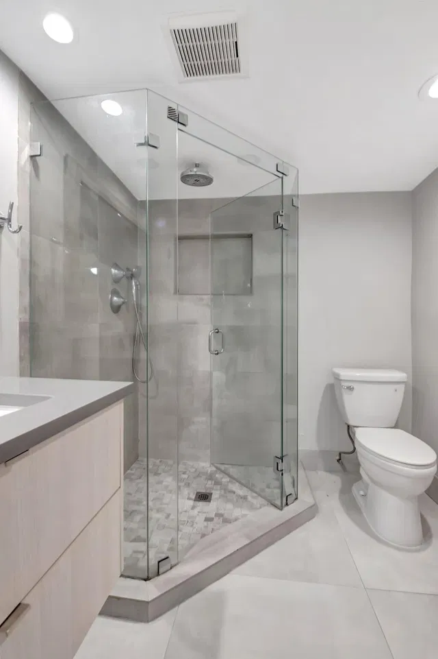 Unit 103 photo 24