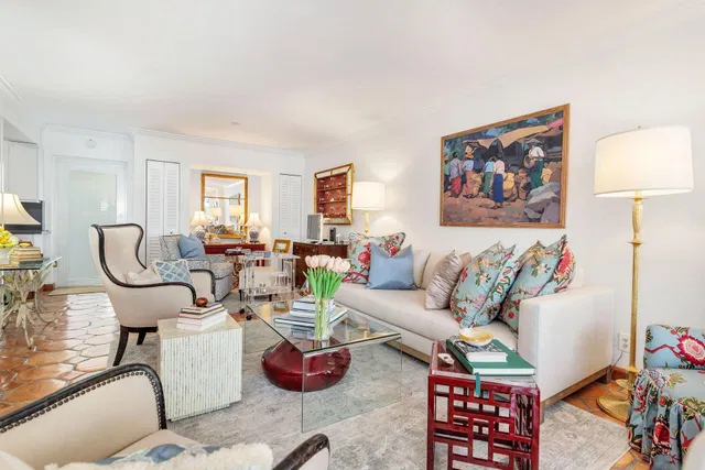 In-Town Palm Beach Unit 1040 photo 5