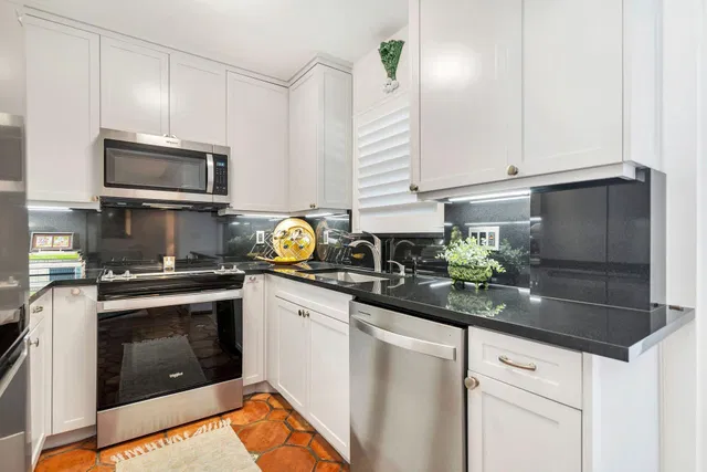 In-Town Palm Beach Unit 1040 photo 8
