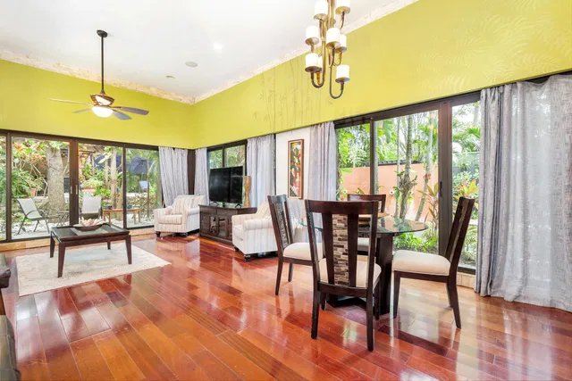Grandview Heights Residence photo 23