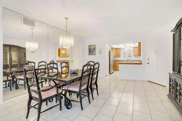  Unit 402 photo 27
