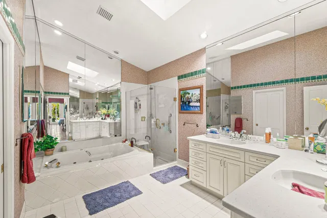 Frenchman's Creek Residence photo 41