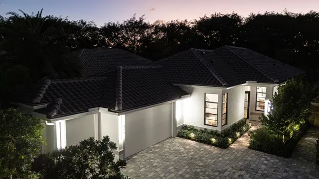 Eagles Landing Residence photo 4