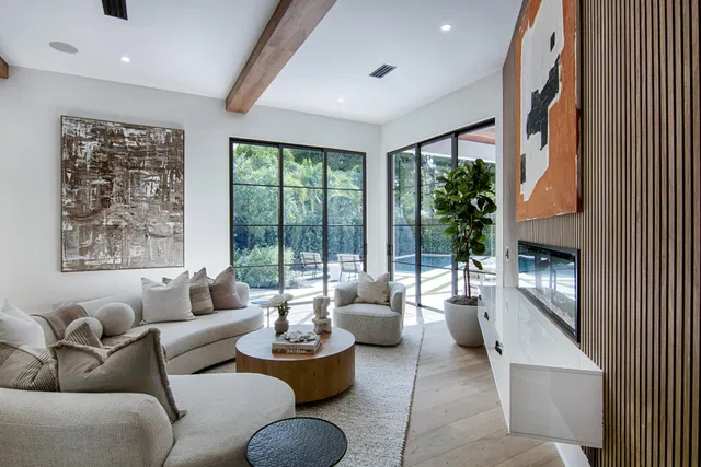 Eagles Landing Residence photo 9