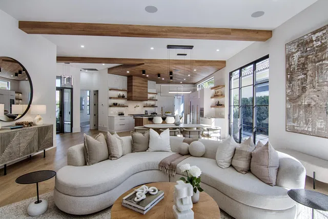 Eagles Landing Residence photo 15