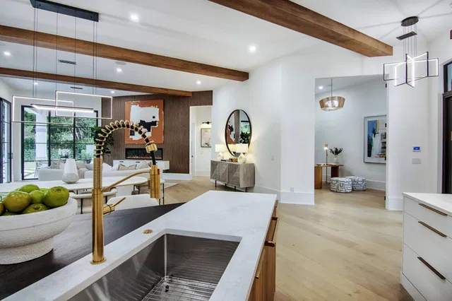 Eagles Landing Residence photo 24