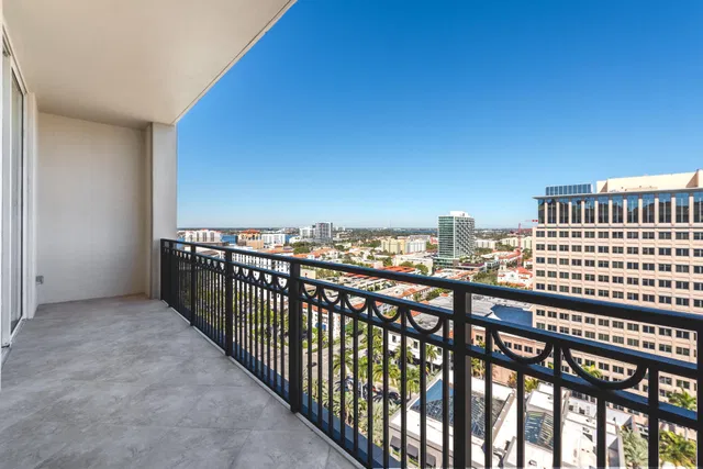 CityPlace South Tower Residence photo 10