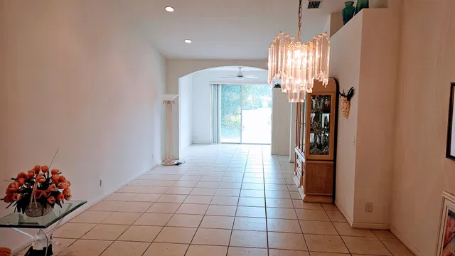 Residence photo 10
