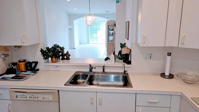 Residence photo 27