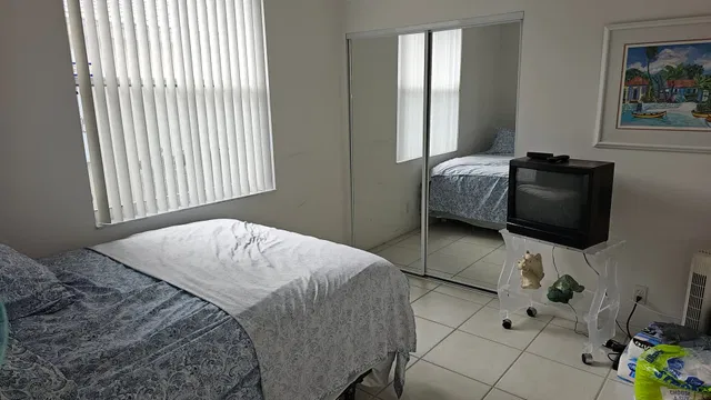 Residence photo 30