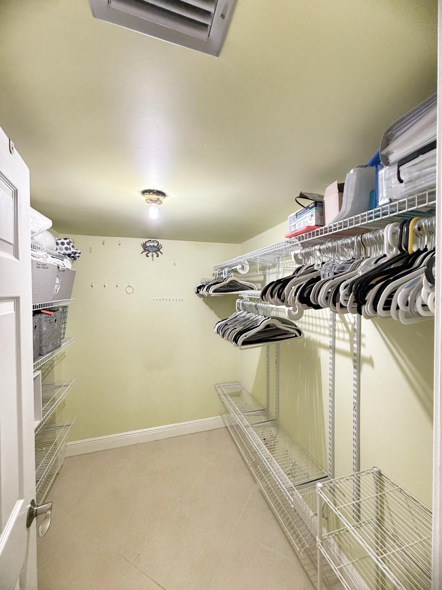 Unit 101 photo 12