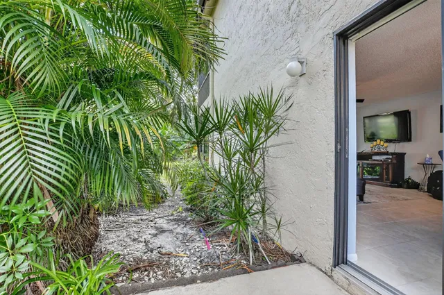 Boca Lago Country Club Homes Unit 1a photo 28