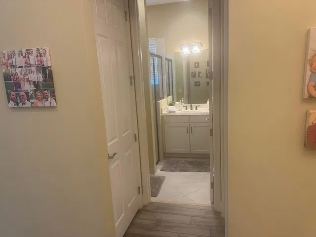 Residence photo 14
