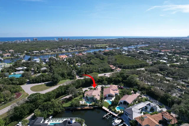 Frenchman's Creek Residence photo 61