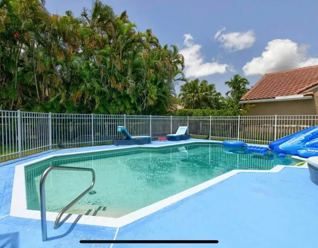 Residence photo 4