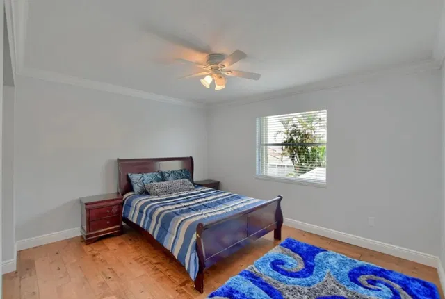 Residence photo 11