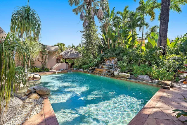 Admirals Cove Residence photo 7
