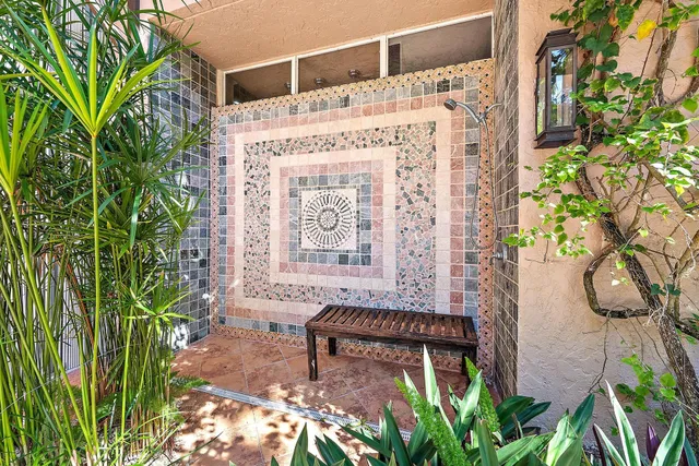 Admirals Cove Residence photo 8