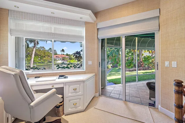 Admirals Cove Residence photo 15