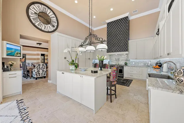 Admirals Cove Residence photo 20