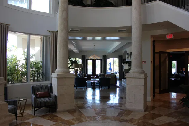 Residence photo 49