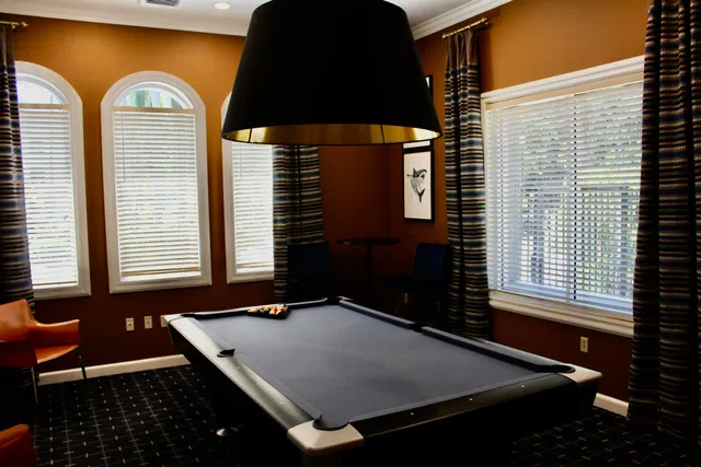 Residence photo 61