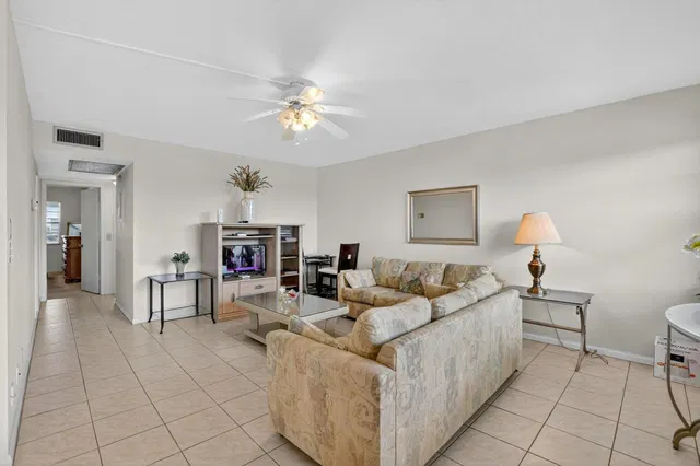  Unit 3025 photo 6