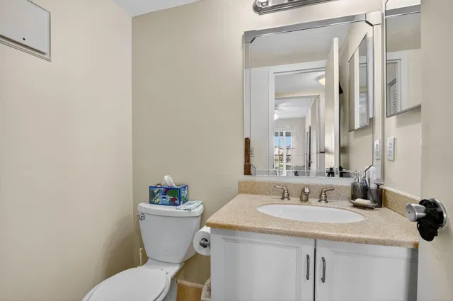  Unit 3025 photo 19