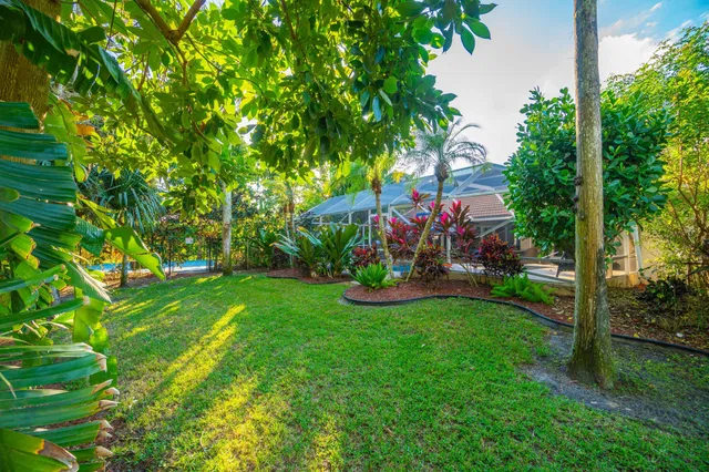 Residence photo 62