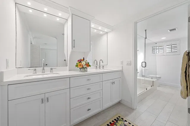 Jonathan's Landing Jupiter FL Unit 106 photo 10