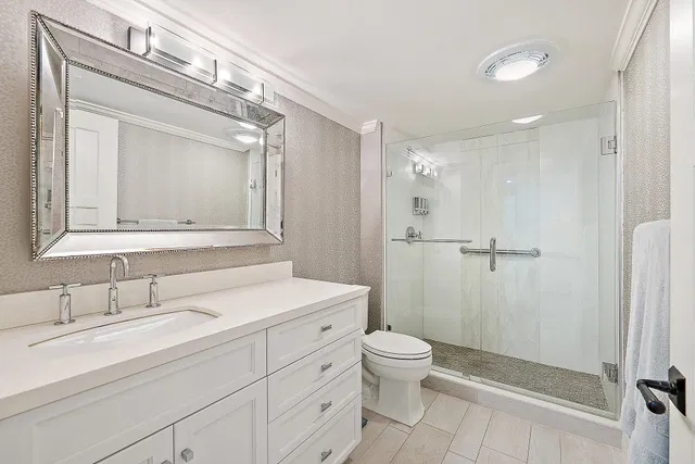 Jonathan's Landing Jupiter FL Unit 106 photo 13