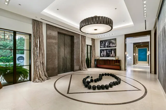 Bear's Club Residence photo 8