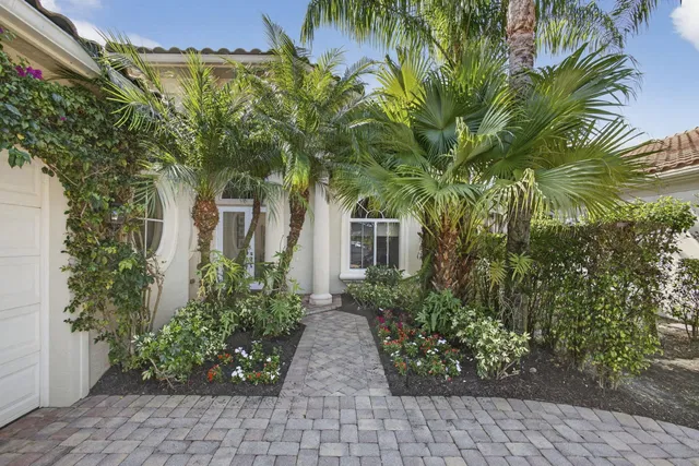 Mirasol Country Club Residence photo 8
