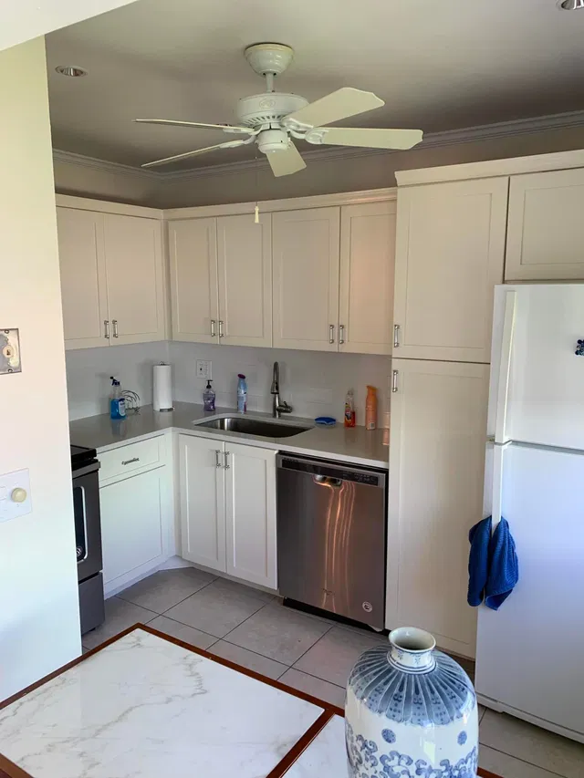 Unit 202 photo 9